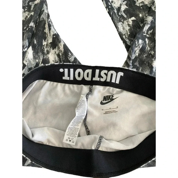 Nike Just Do It Women's Camo Dye A See Mishmash Sport Leggings Size M - Picture 4 of 4